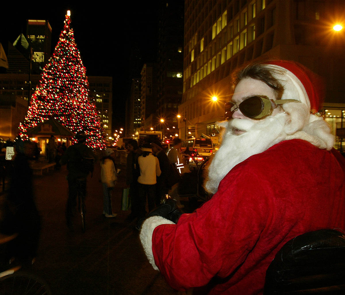 [Photo copywright Ted S. Warren, Chicago AP]